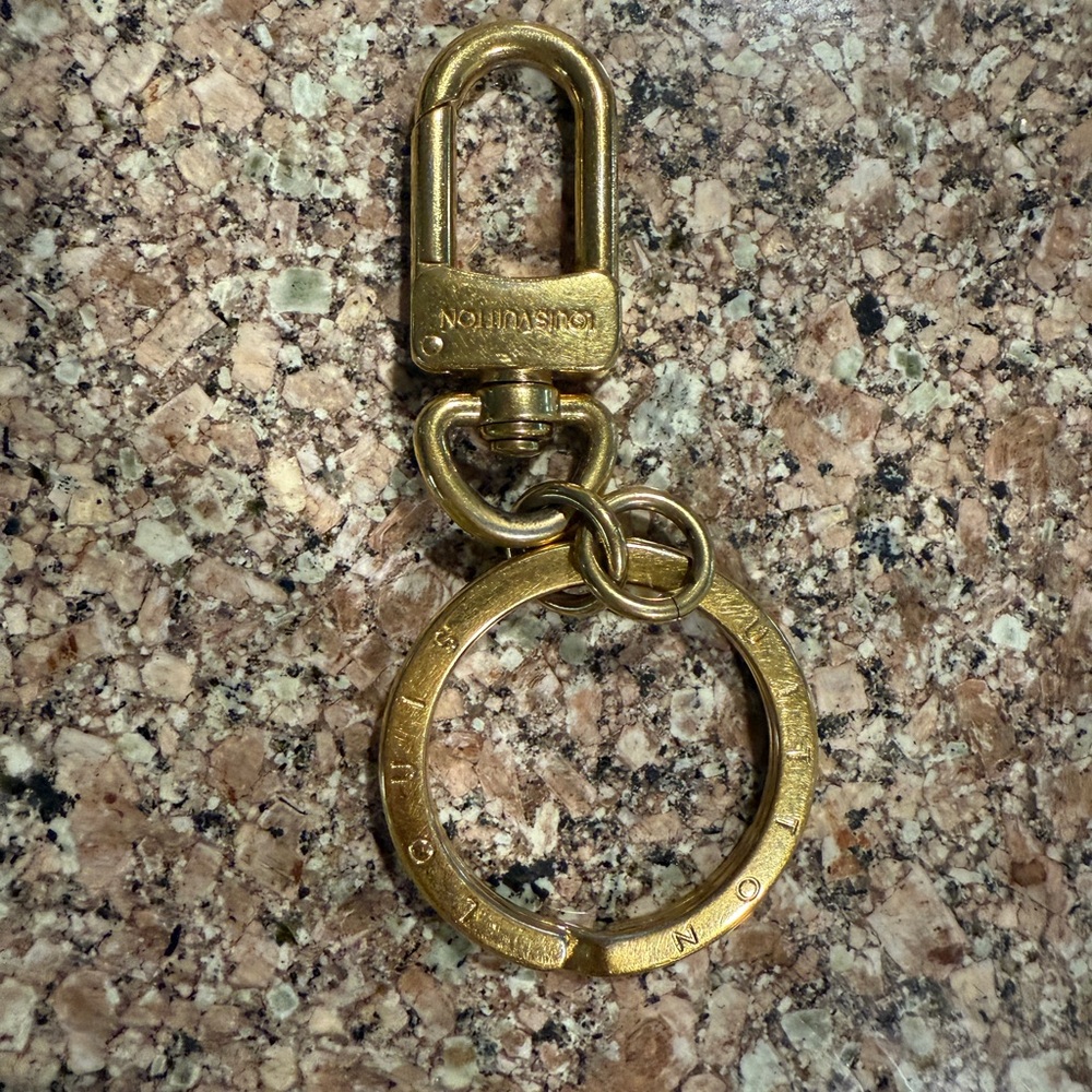 Louis Vuitton Gold Key & Card Holder with Swivel Clasp - Picture 3 of 5